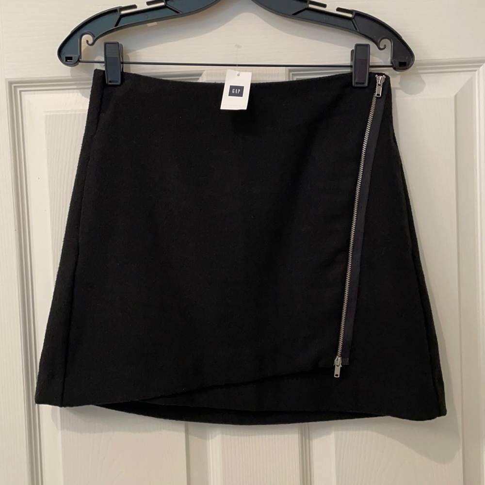 Gap Black Wool with Zipper Skirt Size 0 NWT